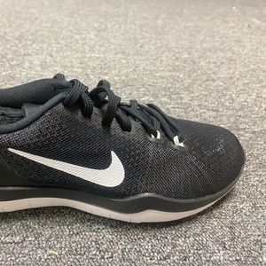 New in box Nike size 7